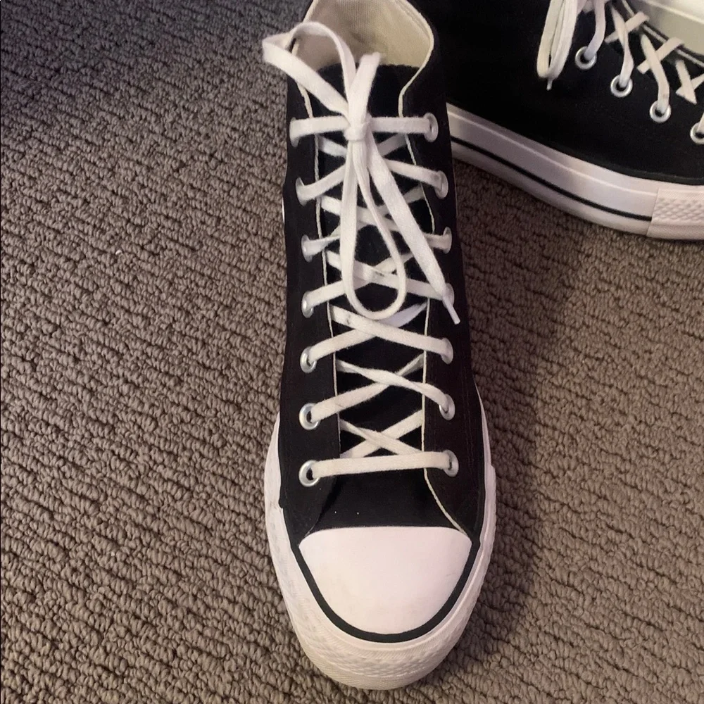 Black converse high tops! - Picture 6 of 7